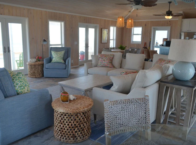 Barefoot Bay living area